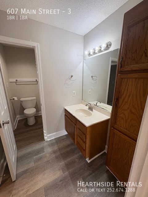 Building Photo - 607 E Main St