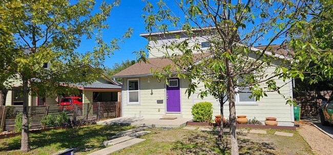 Building Photo - 1408 W 51st St