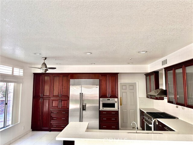 Building Photo - 1000 Calle Allegre