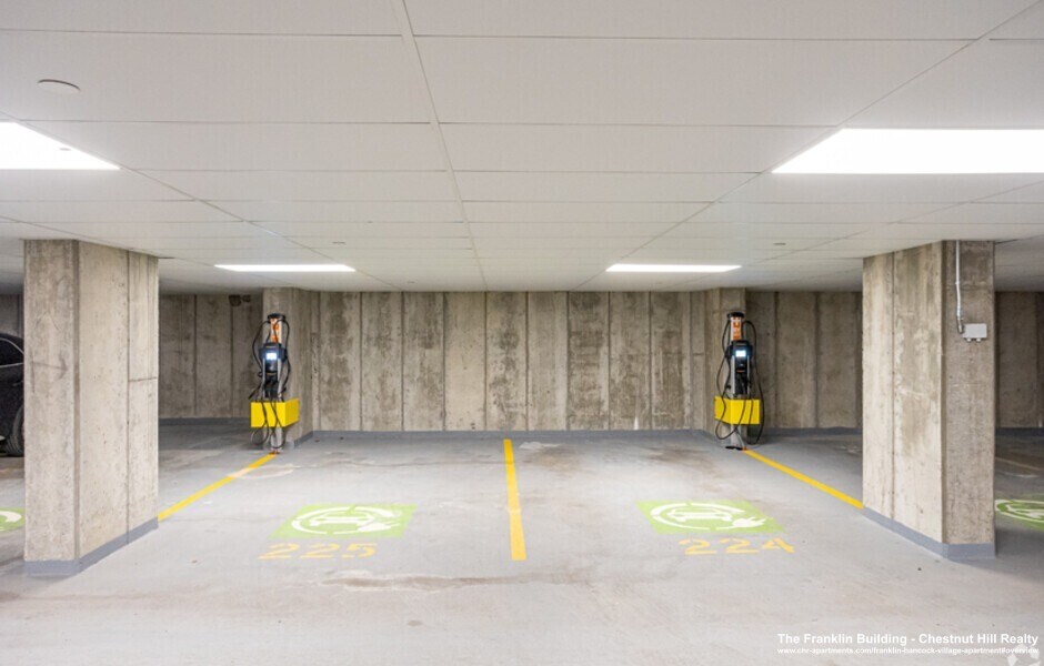 Building Photo - 201 Sherman Rd