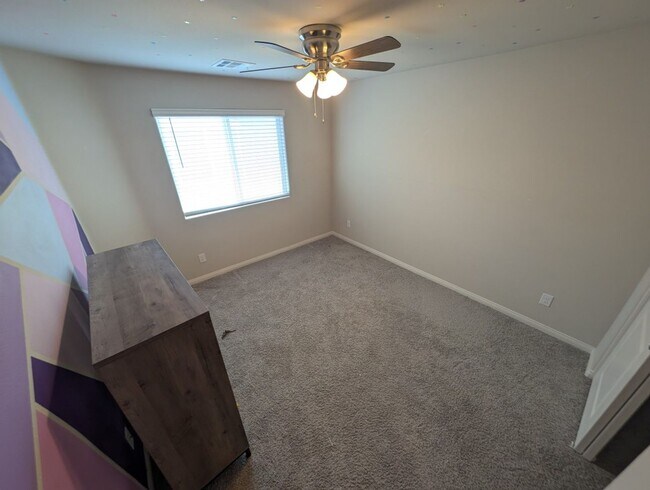 Building Photo - 3752 Andorian Ave