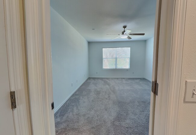 Building Photo - 3326 Azolla St