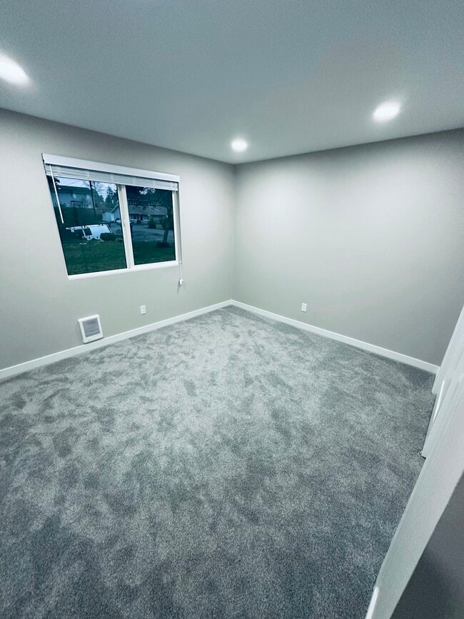 Building Photo - 2403 116th St SE