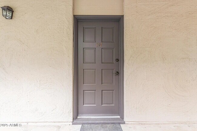 Building Photo - 4727 E Lafayette Blvd