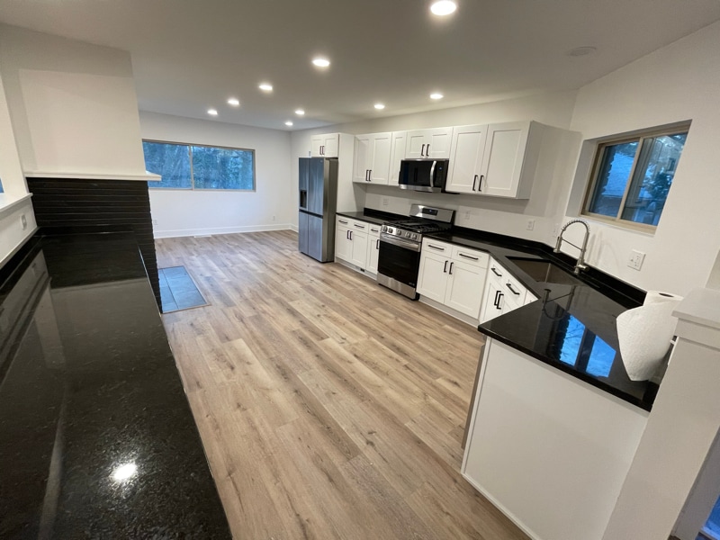 Building Photo - 2869 Charing Rd