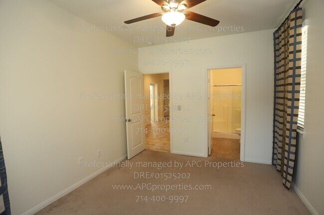 Building Photo - 509 S Trident St