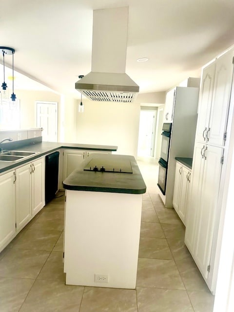 Building Photo - 855 Park Rd