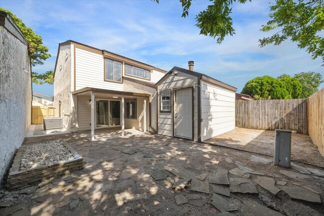 Building Photo - 4406 Stanford Ct