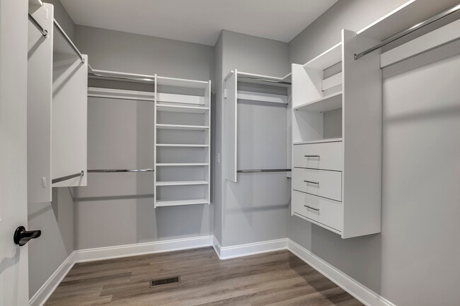 Building Photo - 310 Dudala Way