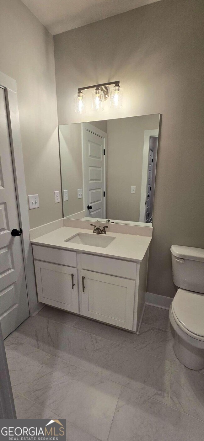 Building Photo - 5728 Urban Vlg Wy