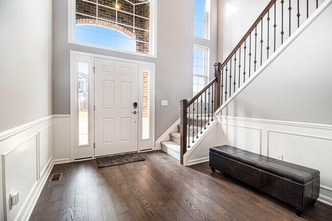 Building Photo - 2865 Dillon Dr
