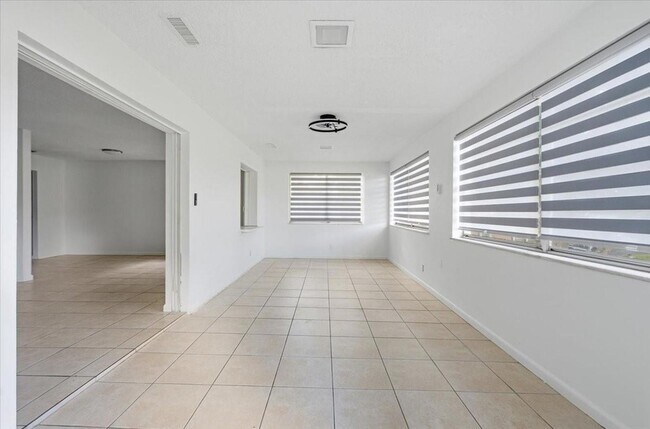 Building Photo - 10151 NW 35th St