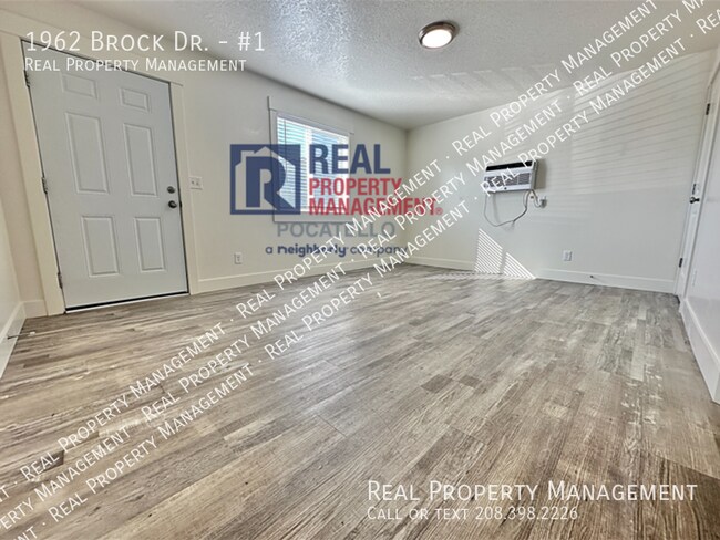 Building Photo - 1962 Brock Dr