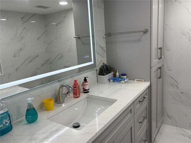 Building Photo - 1390 Gulf Blvd