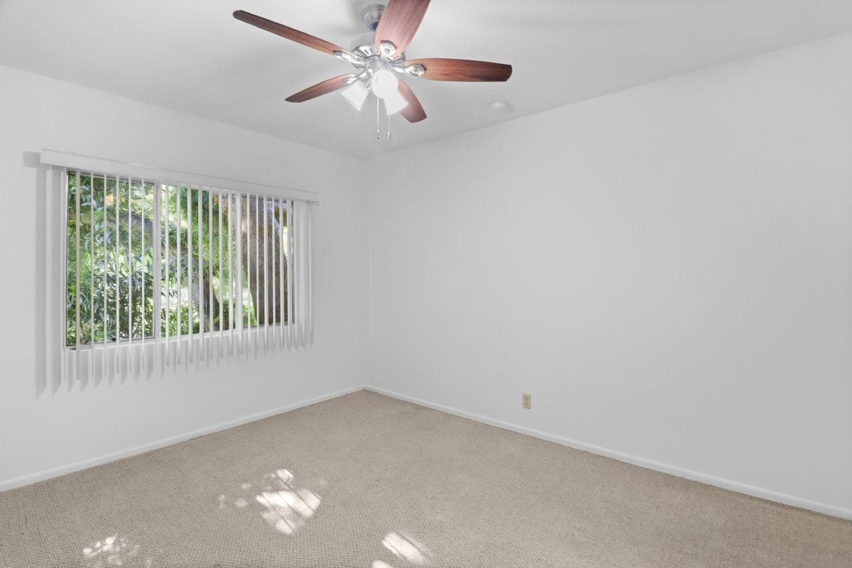 Building Photo - 11660 Chenault St