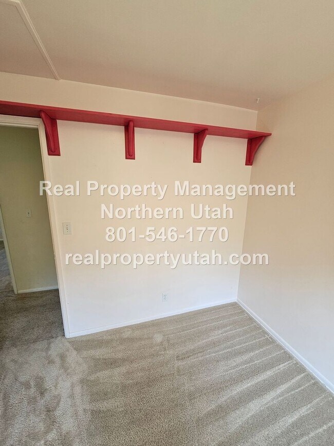 Building Photo - 3 bed 1.5 bath Ogden Home Coming Soon