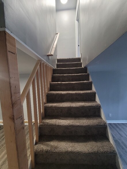 Building Photo - 813 S 9th St