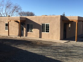 Building Photo - 2266 Rumbo Al Sur