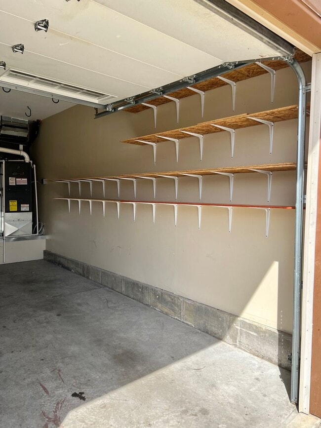 Building Photo - Townhome at Enclave for Rent in Rifle