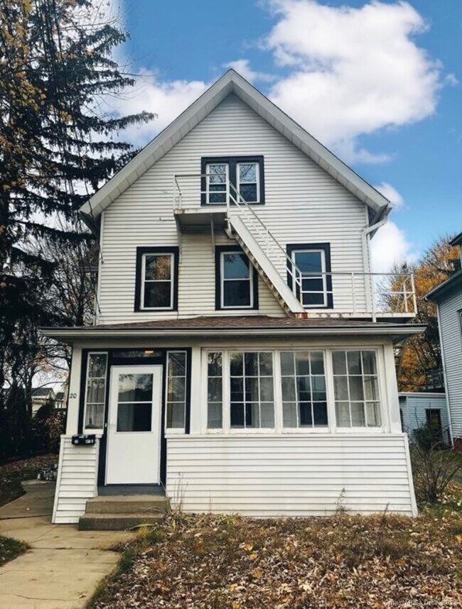 Primary Photo - 20 Lee Ave