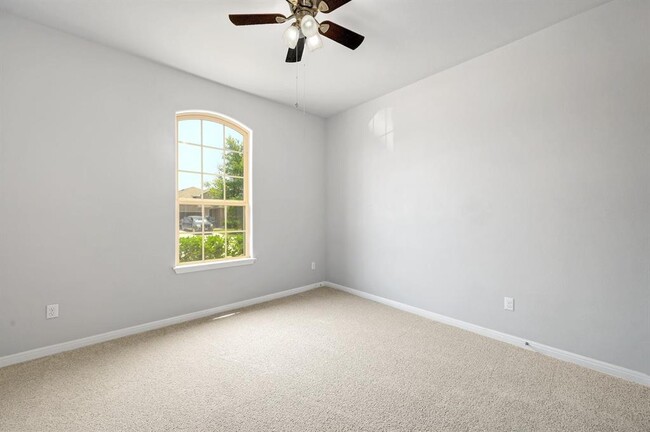 Building Photo - 176 Flannery Ln