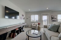 Building Photo - 5242 Fallon St