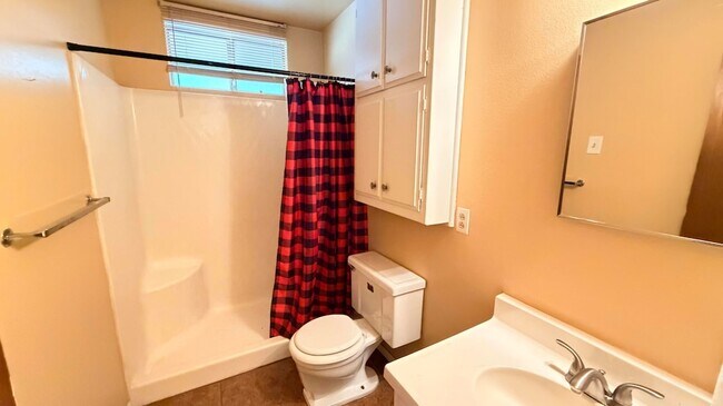 Building Photo - 52111 Acorn Ln