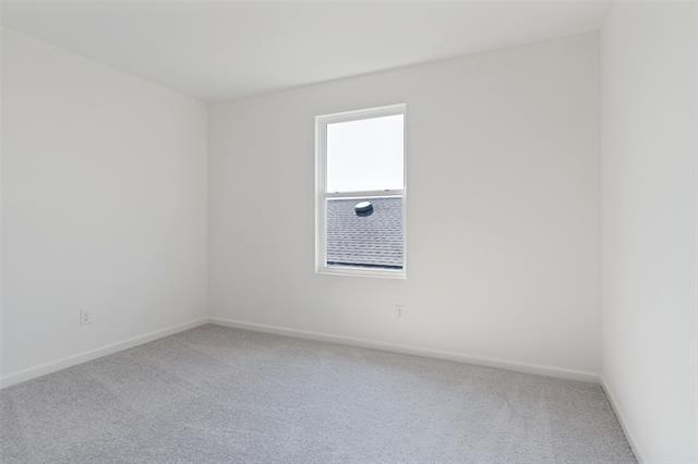 Building Photo - 2200 Mdw Pk Dr
