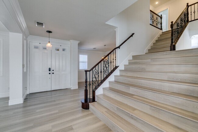 Building Photo - 4104 Freel Peak Ct