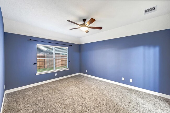 Building Photo - 22435 Stamford Brook Ct
