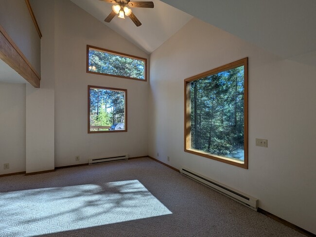 Building Photo - 286 Antler Rdg Rd