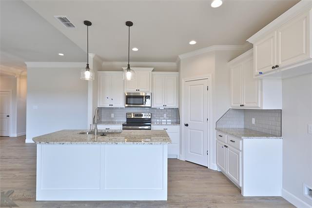 Building Photo - 131 Spg Pk Wy