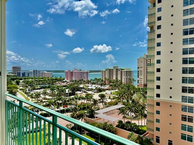 Building Photo - 930 Cape Marco Dr