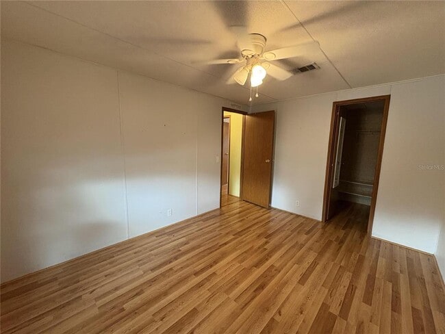 Building Photo - 616 Klickety Klak Ln