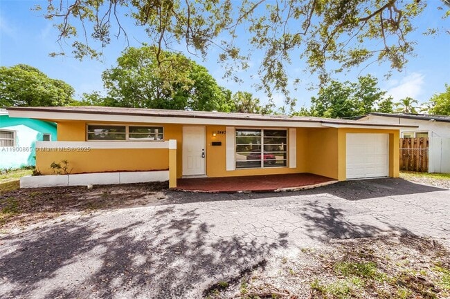 Building Photo - 2440 NW 68th Ave