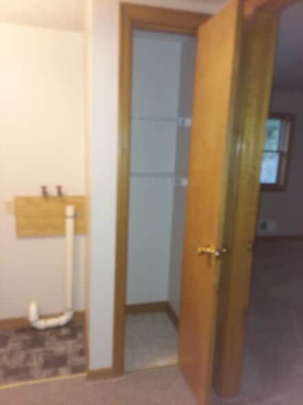 Building Photo - 601 Cream Hollow Rd