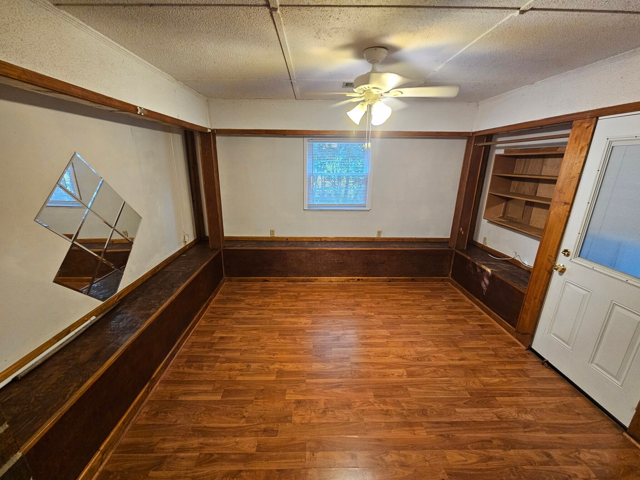 Building Photo - 4602 Norwich Rd