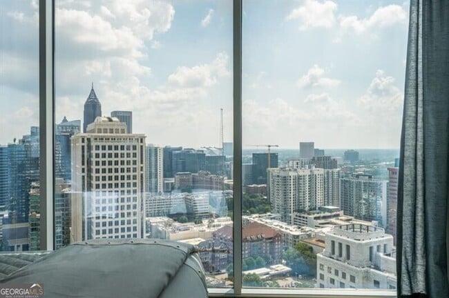 Building Photo - 1065 Peachtree St NE