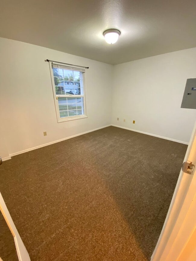 Building Photo - 2bd/1ba House in Central Tacoma
