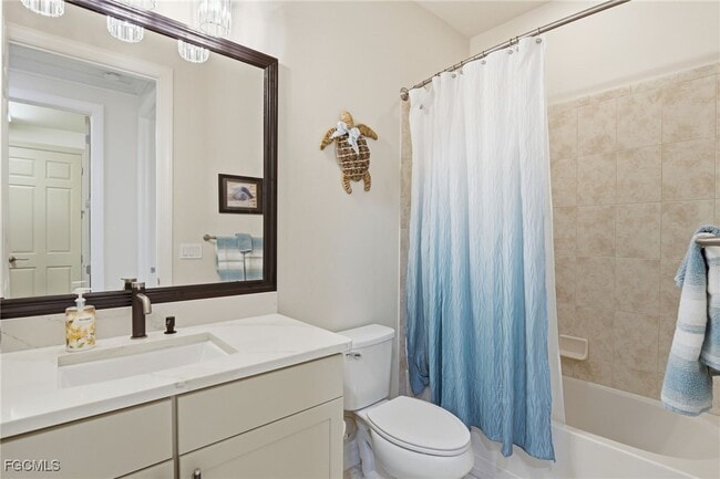 Building Photo - 11012 Castlereagh St