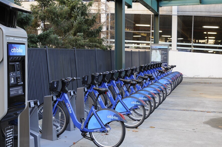 CityBike - 45 river drive south