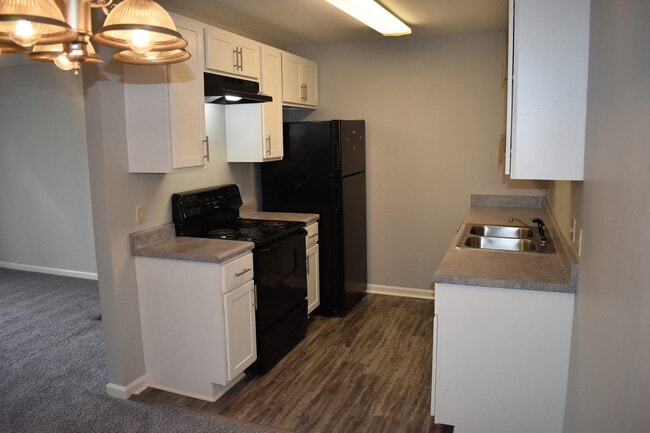 Building Photo - 2800 McFarland