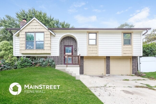 Building Photo - 1604 N Glen Ellyn St