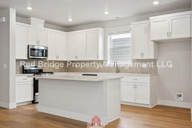 Building Photo - 16626 SW Noosa Ct