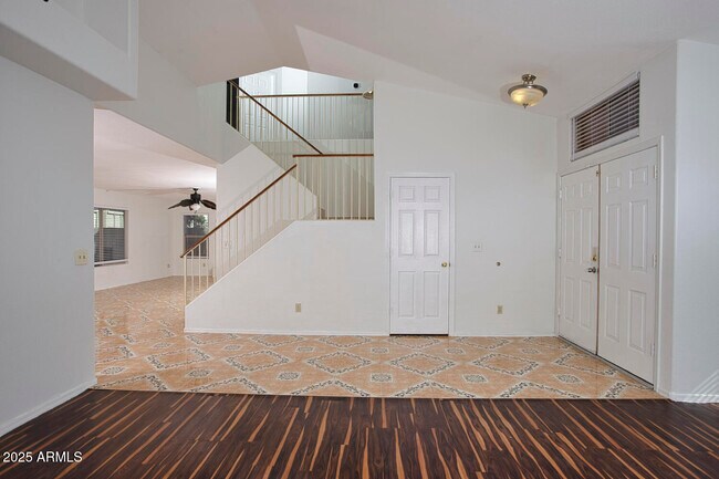 Building Photo - 7874 W Beryl Ave