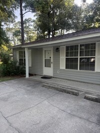 Building Photo - 953A Old Woodville Rd