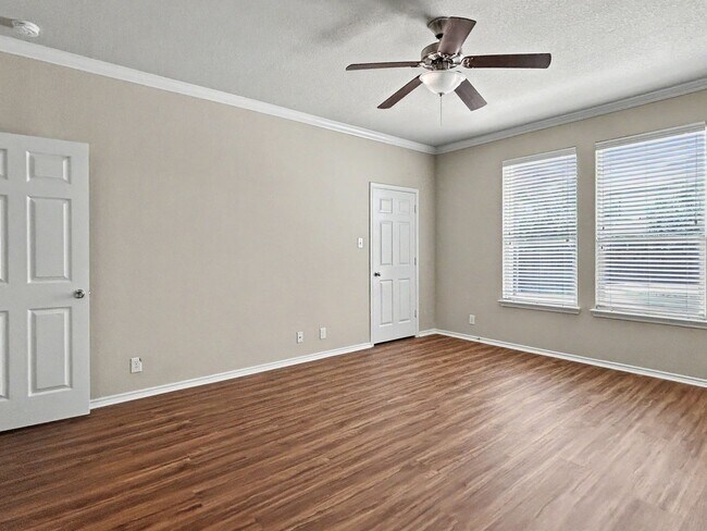 Building Photo - 10406 Boland Bend