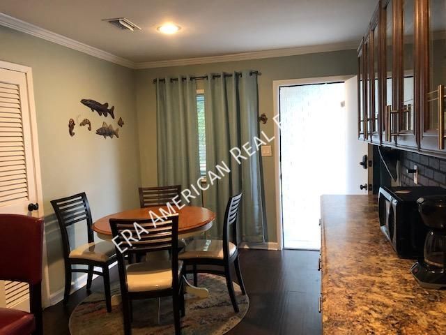 Building Photo - 726 Eglin Pkwy NE