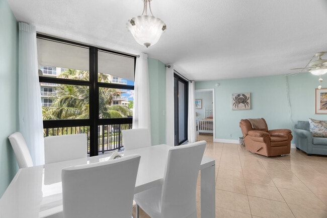 Building Photo - 1361 S Ocean Blvd