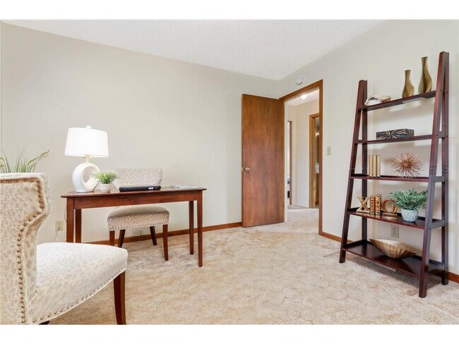 Building Photo - Spacious 4BR Home in Brooklyn Park – Huge Basement & New Appliances!